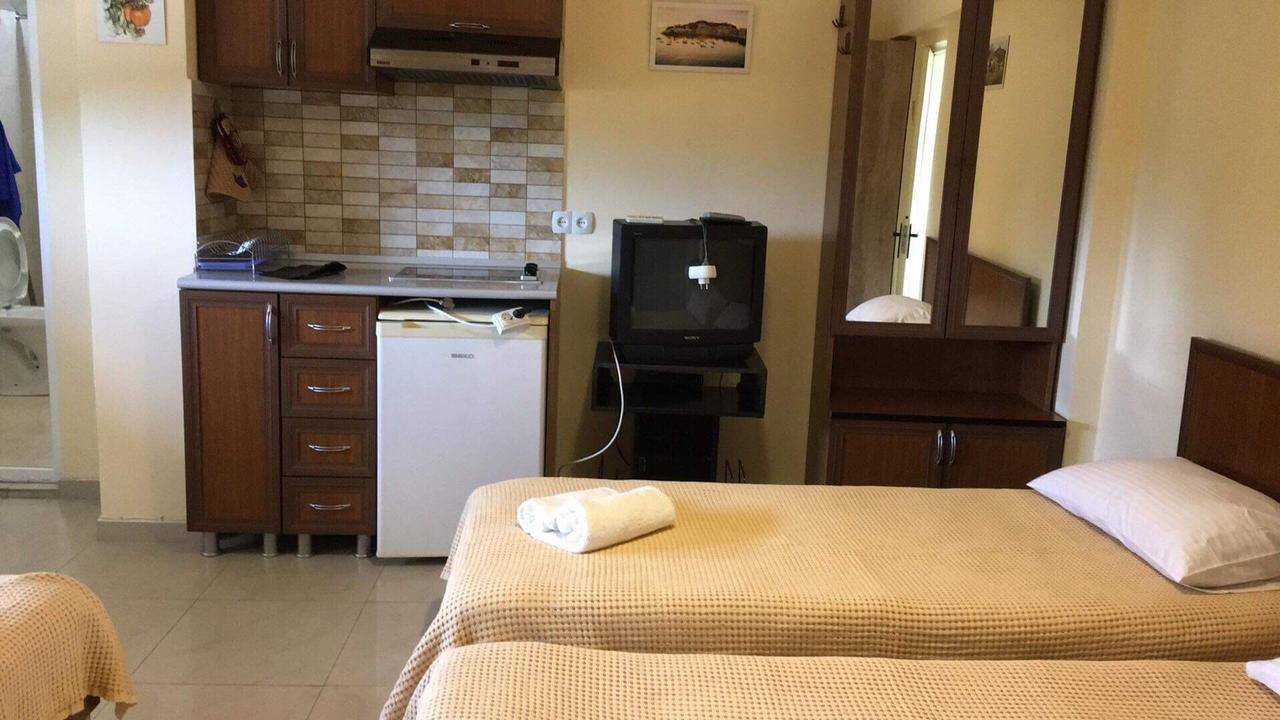 Фото  Kobuleti Beach Hotel Кобулети 6